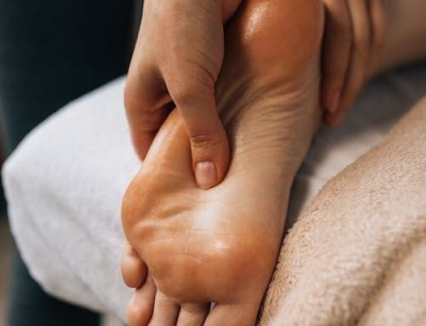 FOOT MASSAGE